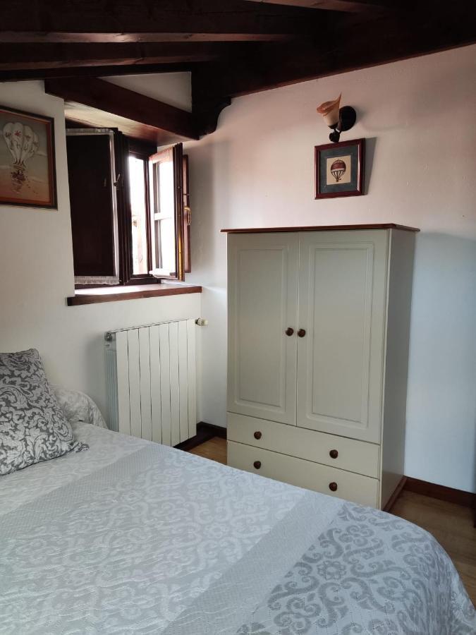 Apartamentos Llave De Santillana Santillana del Mar Eksteriør bilde