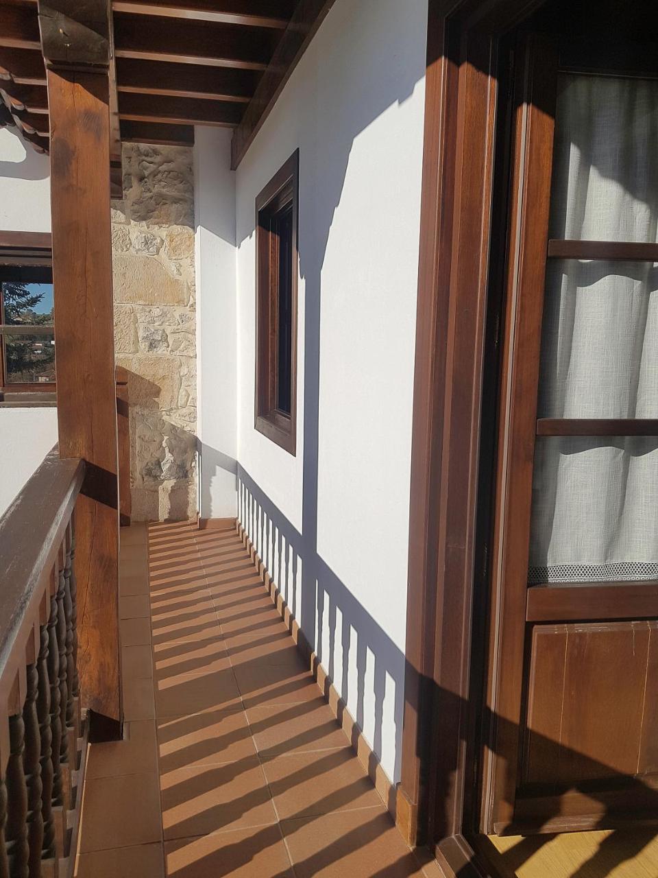 Apartamentos Llave De Santillana Santillana del Mar Eksteriør bilde
